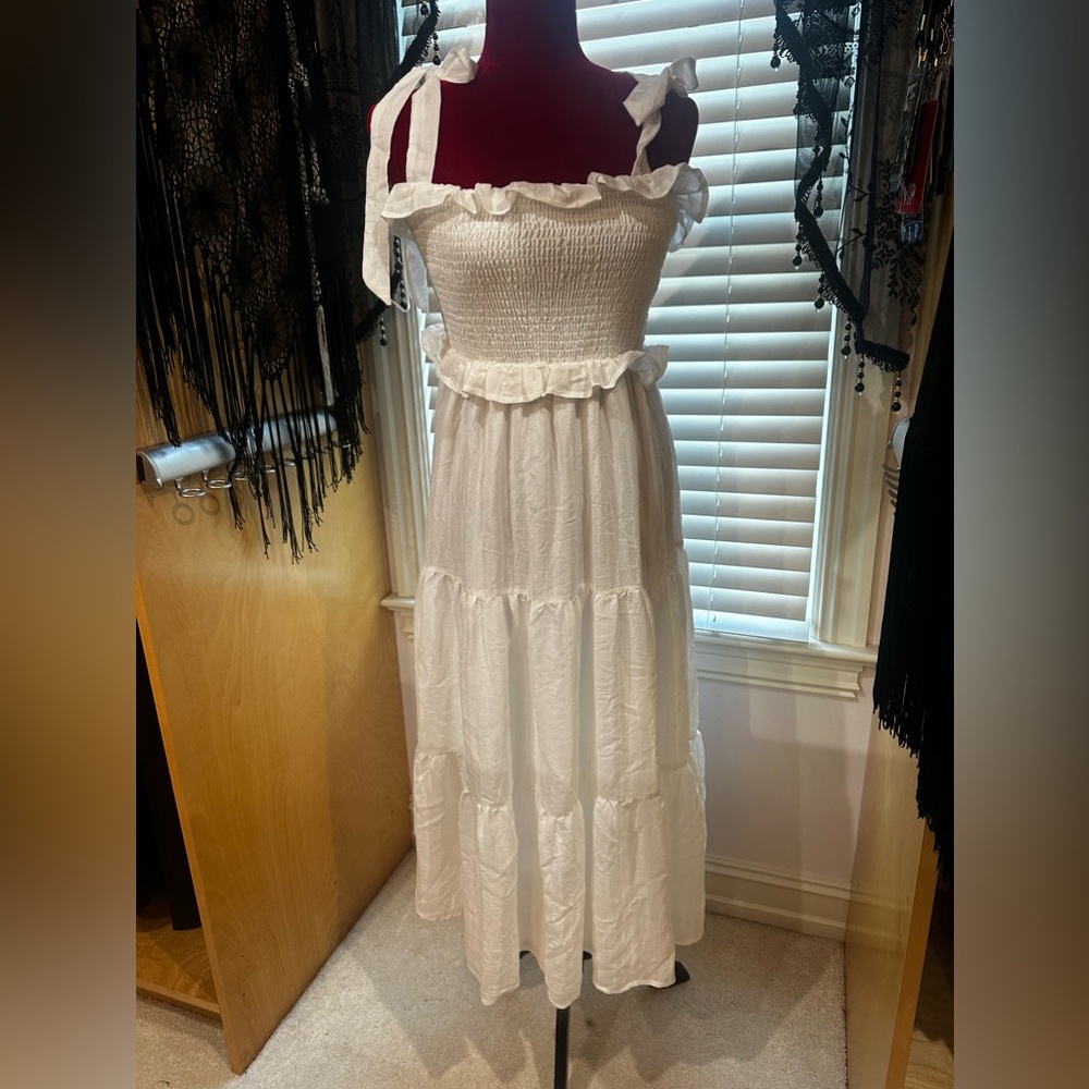 NWOT Women’s Dress CALIN by Flying Tomato size medium